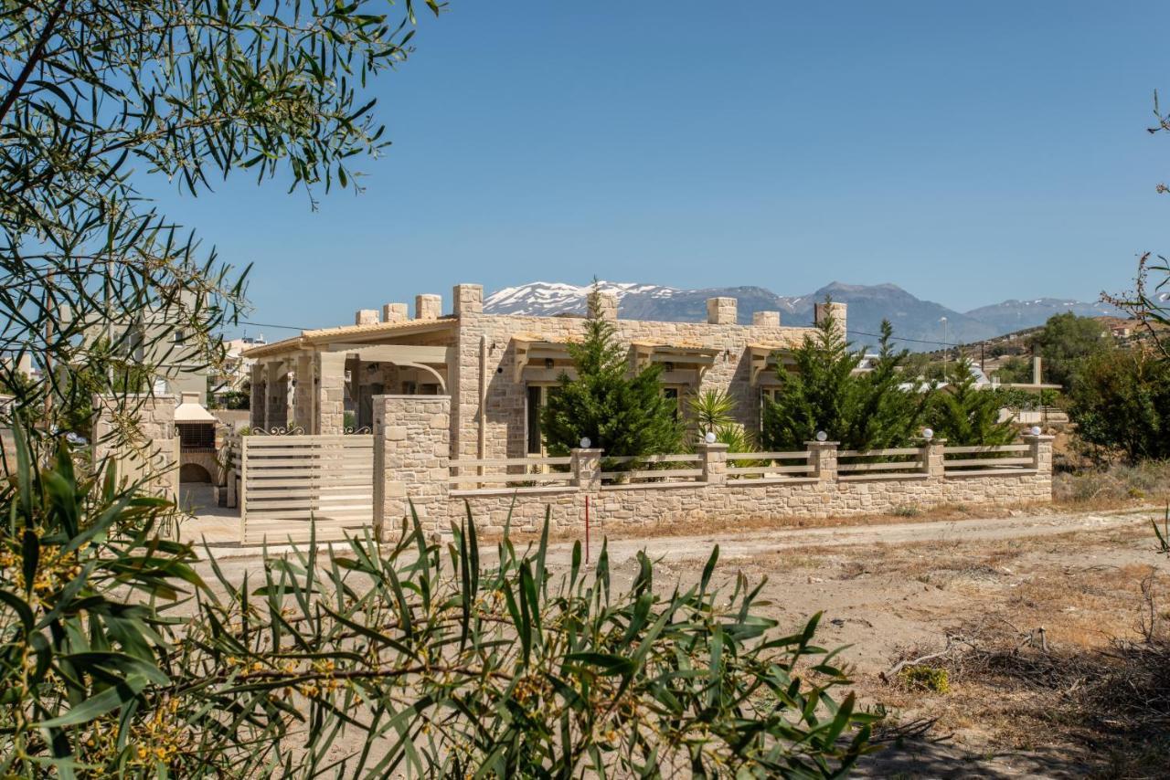 Villa Kornaros Каламаки Екстериор снимка